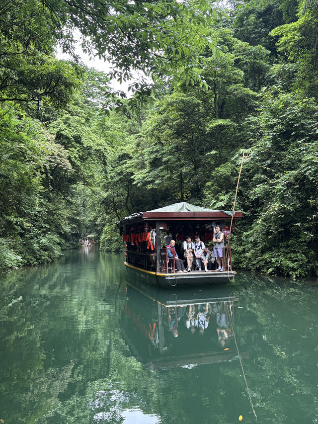 A Quiet Afternoon in Qingcheng’s Back Mountain