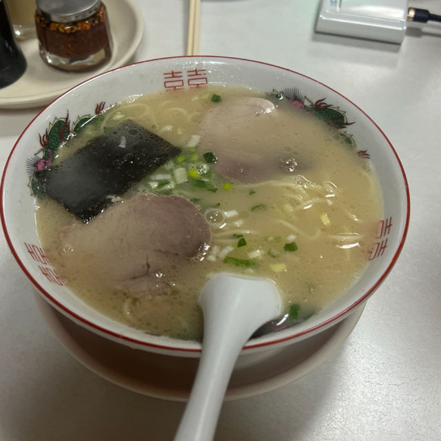 豆皮壽司拯救了我對這間的好感度🍣