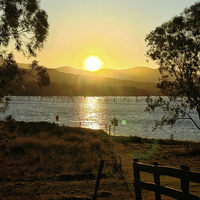 🌞 Weekend Escape to Lake Moogerah | Chill by the Water + Stargazing Adventure