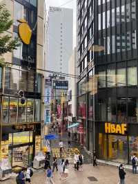 🛍️ Myeongdong Shopping Street 