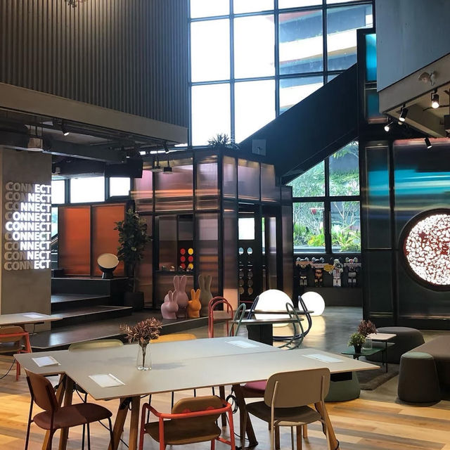 Funan lyf: My "Divine View" & Super Central Singapore Stay! ✨🏙️