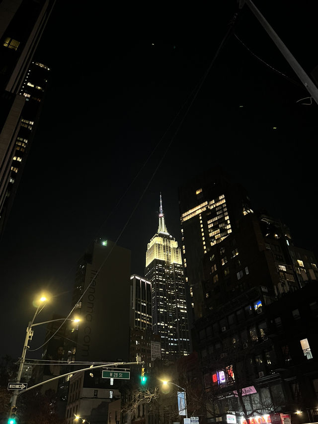Experience the Lavish Life of NYC at Verōnika ✨🍸