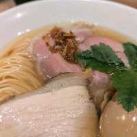 🇯🇵大阪「なにわ麵次郎」來一碗米其林必比登拉麵啦！