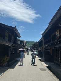Day Trip from Nagoya: Shirakawa-go and Takayama