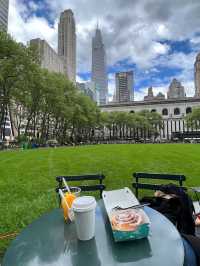 Bryant Park 布萊恩公園遊記｜紐約最有氣質的城市綠洲