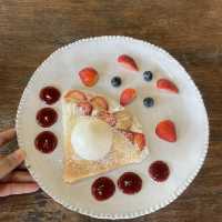 ร้านอาฟเตอร์นูน บางปู คาเฟ่ริมทะเลบรรยากาศดี