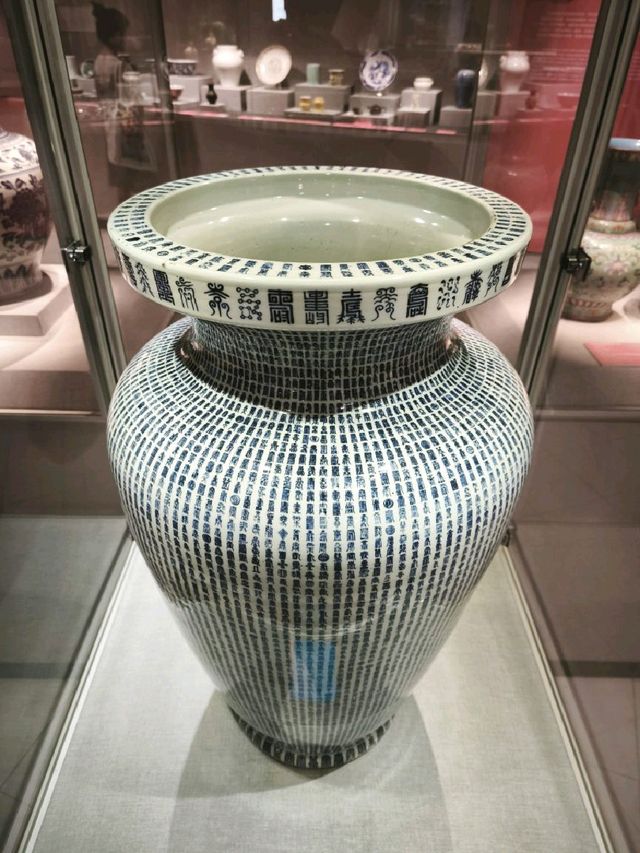 認真專業的大學展覽館