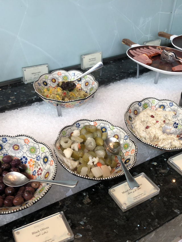 🍽 아침부터 감탄! 두바이 샹그릴라 호텔의 조식, 그 이상의 경험
