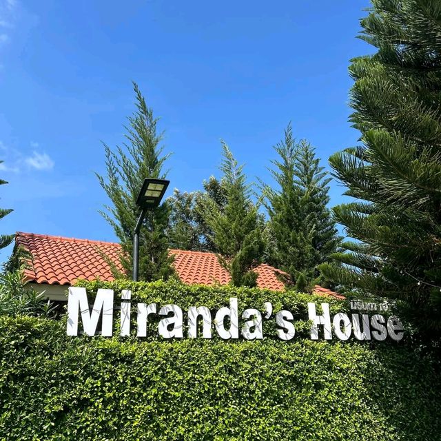 Miranda Khaokho