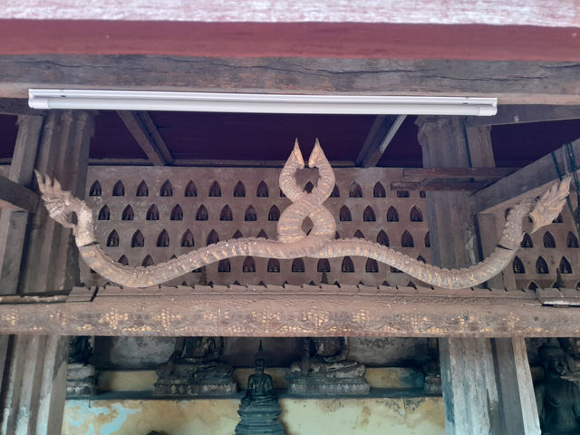 Statues of Wat Si Saket