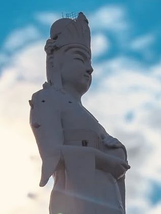🌊 Solo Spiritual Journey: Tokyo-Wan Kannon in Futtsu City