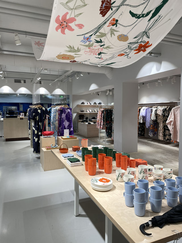 🇫🇮🌸 헬싱키에서 마리메꼬의 정수를 느끼다 Marimekko 본사 방문기 🏢💐
