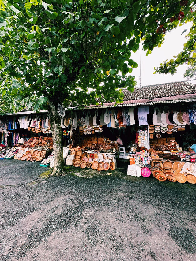 Temple Treasures at Tirta Empul Traditional Market