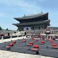Timeless Majesty: Exploring Gyeongbokgung Palace 🇰🇷