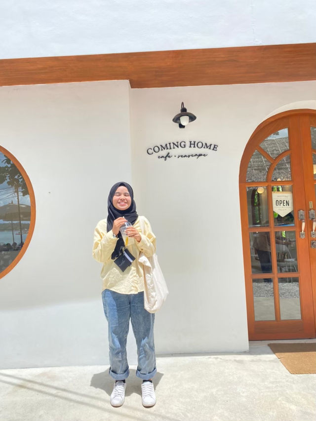 Coming Home Cafe&Seascape 🧋