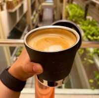 nice spacious cafe