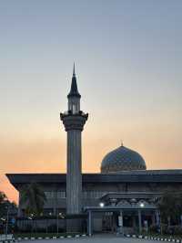 Sepang Day-Out: From Shopping Bags to Sunset Prayers🛍️🏁