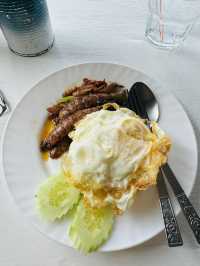 ร้าน ”สบายใจ“ ริมแม่น้ำ ร้านอร่อยที่จันทบุรีต้องมา