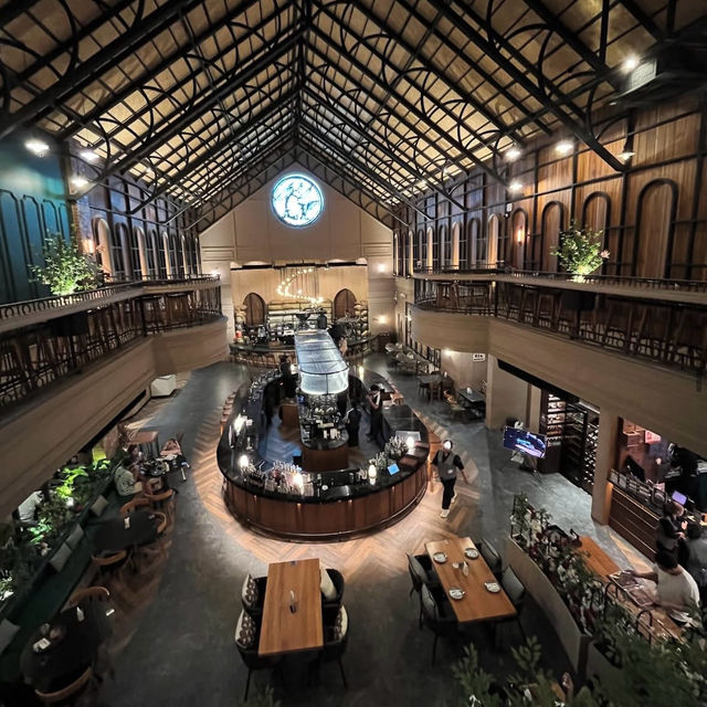 おとぎ話の中に入り込んだようなカフェ「Nitan Coffee’s Tale Pattaya」🇹🇭