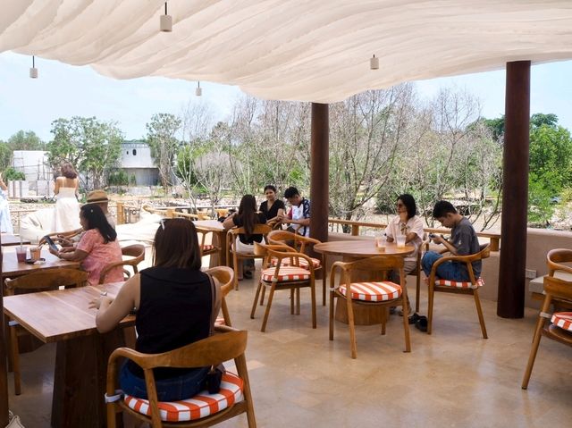 Lawon Canal Cafe คาเฟ่เปิดใหม่ ระยอง Lawon Canal Cafe คาเฟ่เปิดใหม่ ระยอง