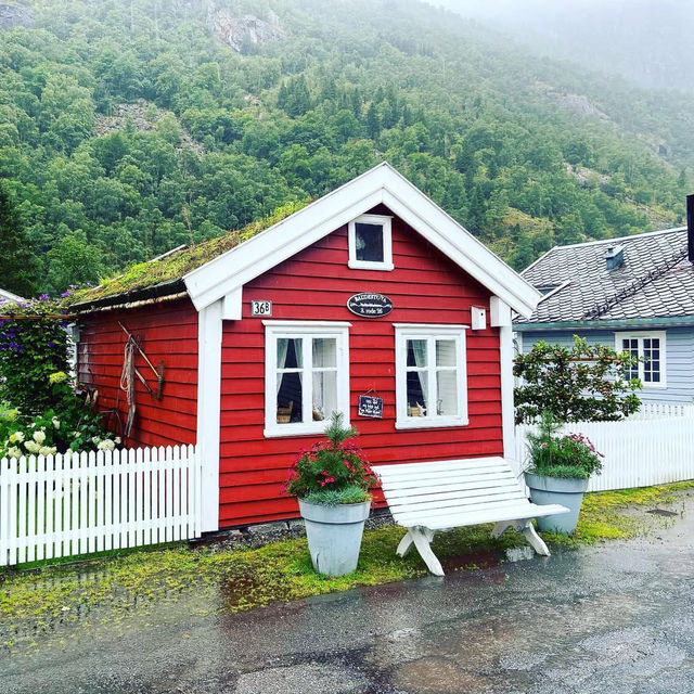 Step Back in Time at Gamle Lærdalsøyri 