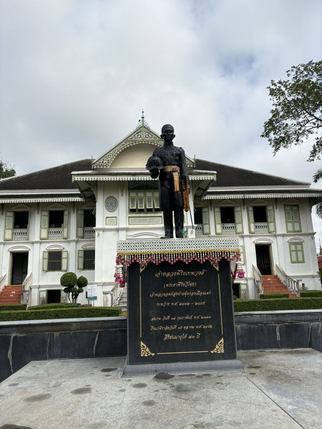 คุ้มเจ้าหลวงเมืองแพร่ 
