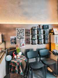 PUNCHLINE Cafe Shanghai