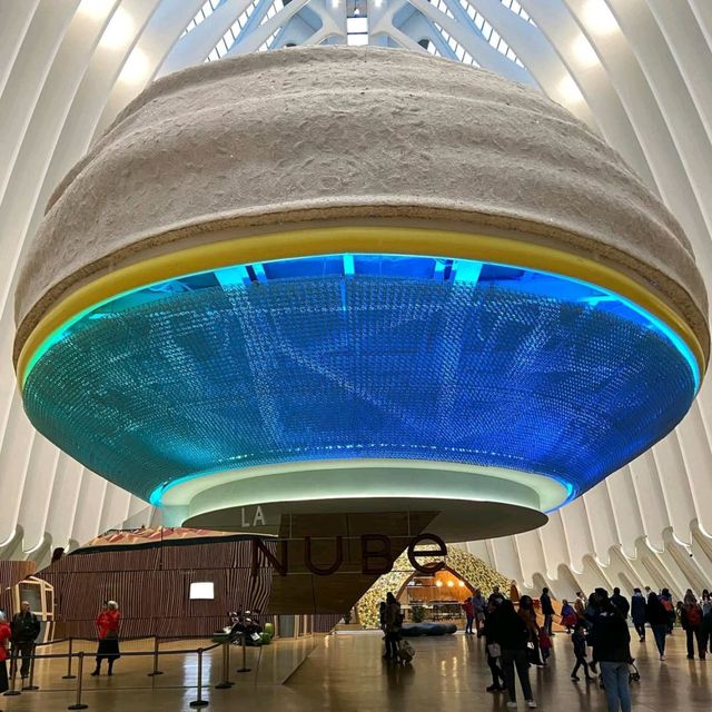 Ciutat de les Arts i les Ciències A Futuristic Cultural Wonderland Ciutat de les Arts i les Ciències A Futuristic Cultural Wonderland