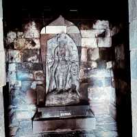 🏯「石塔林立，千年史詩在風中低語。」