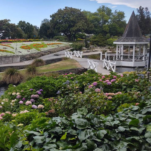 Pollard Park – Blenheim’s Lush Haven of Garden, Stream & Community Pollard Park – Blenheim’s Lush Haven of Garden, Stream & Community