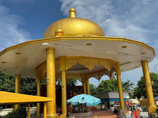 วัดจันทร์ตะวันตก วัดสวยเมืองสองแค 🤩