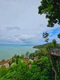 Where the Sky Meets the Sea — Hilltop Cafe Magic