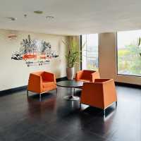 Bali Cozy Retreat in Beautiful Orange Vibe Hotel