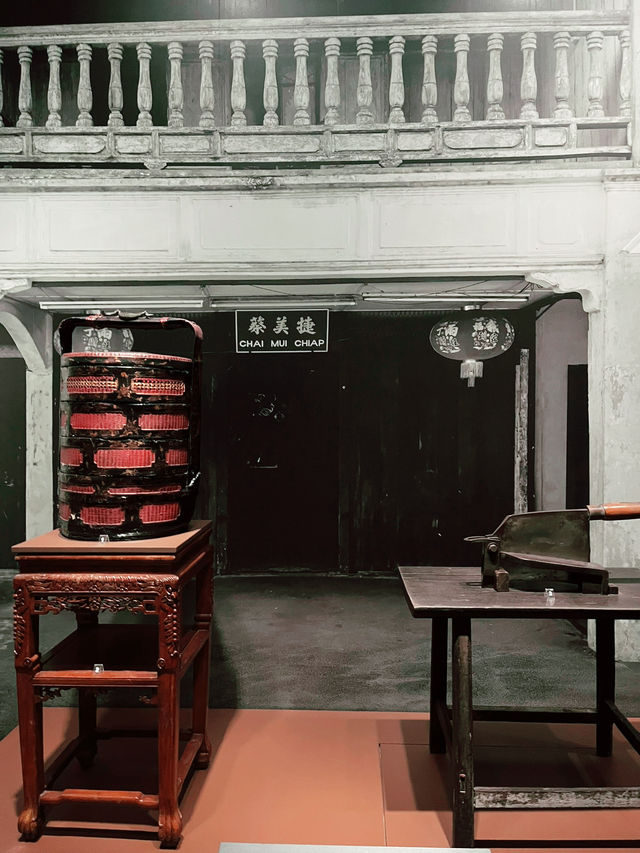 Discover History at the Sarawak Museum 