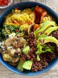 EXCELLENT VEGAN CAFÉ IN BALI.