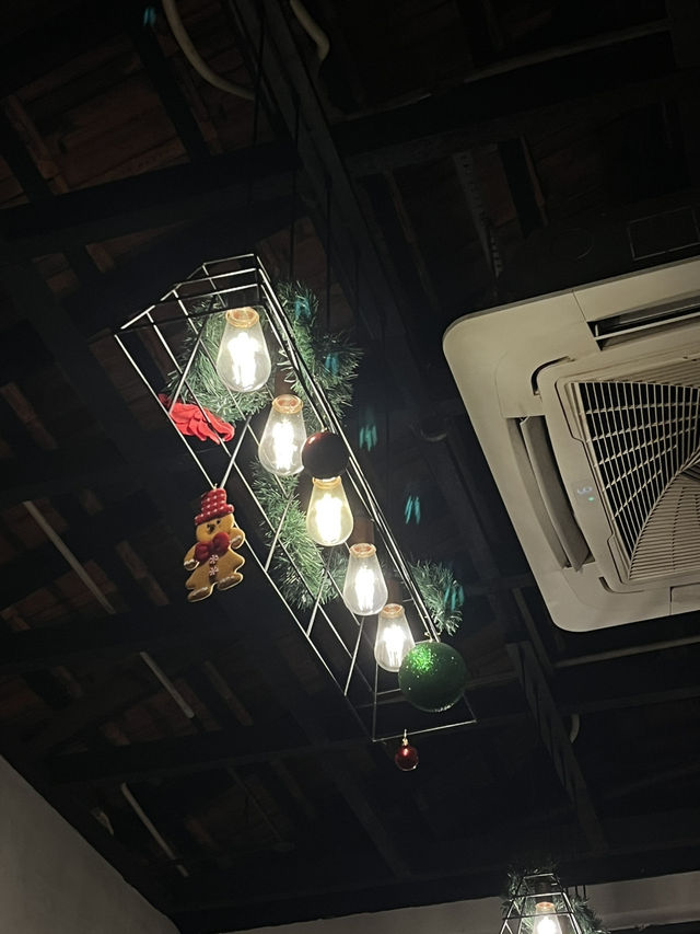 Date-Night Vibes at Flame & Fern JB ✨🍃🔥”