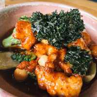 Mae Nam Khong Thai Restaurants: ร้านไทยอร่อยเริศ