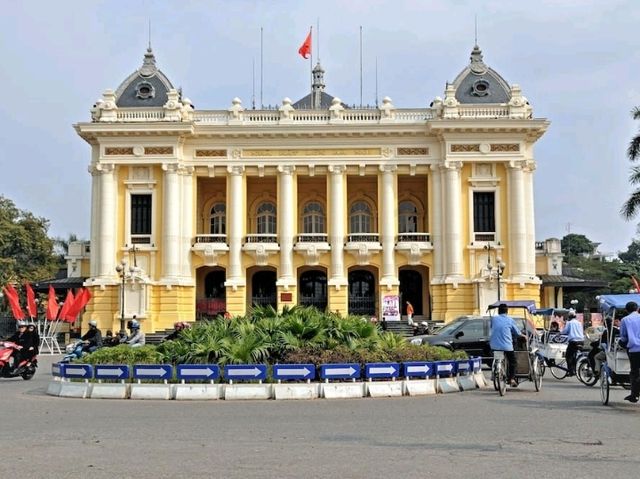 🎭 Step into 1920s Opera Glamour at Capella Hanoi ✨ 🎭 Step into 1920s Opera Glamour at Capella Hanoi ✨