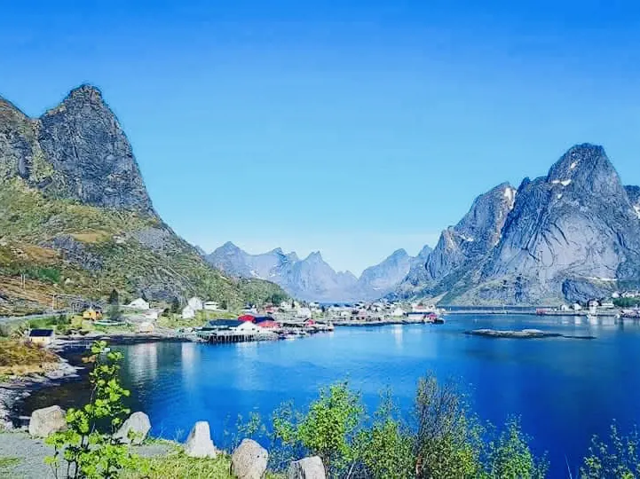 🏔️❄️ Lofoten Islands – Norway’s Arctic Paradise ❄️🏔️