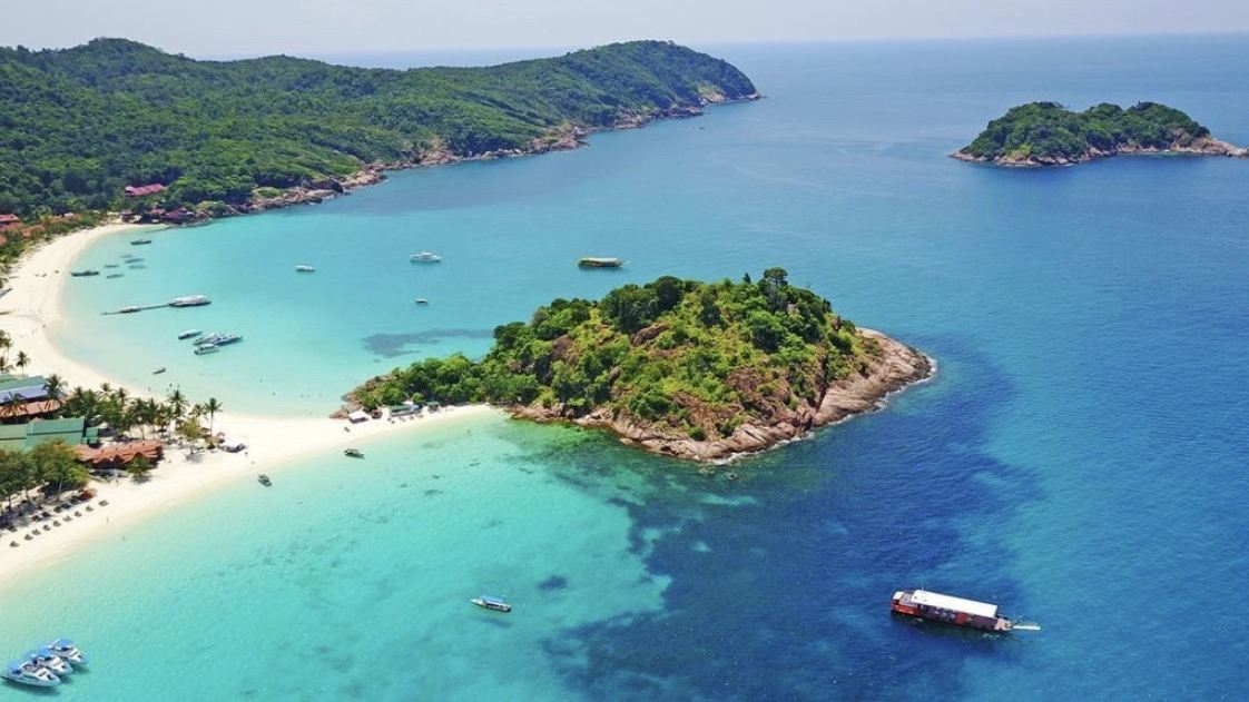 Pulau Redang, Malaysia — Surga Dunia Berwarna Biru Toska