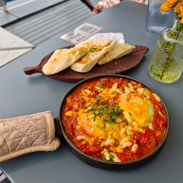 Nanjing: New Arc Brunch & Bistro