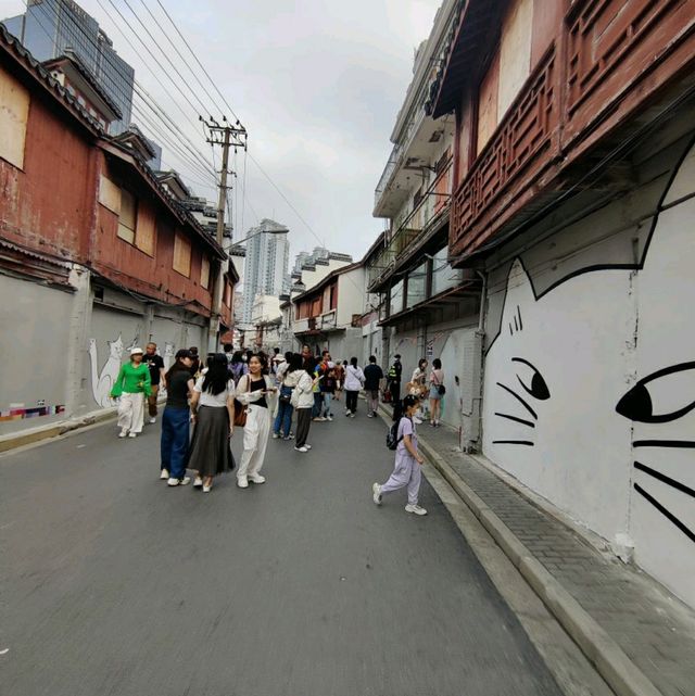 Cat Art in Shanghai's Fangbang Middle Road