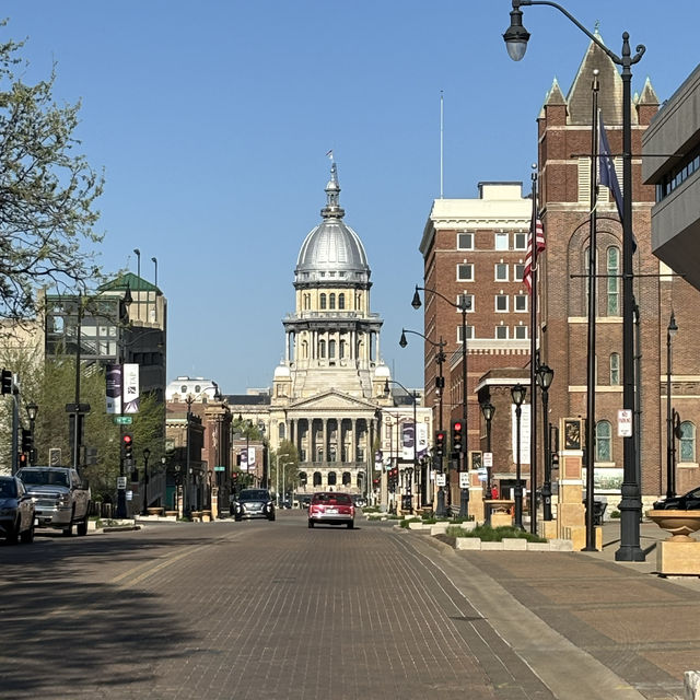 Quick pit stop in the Land of Lincoln
