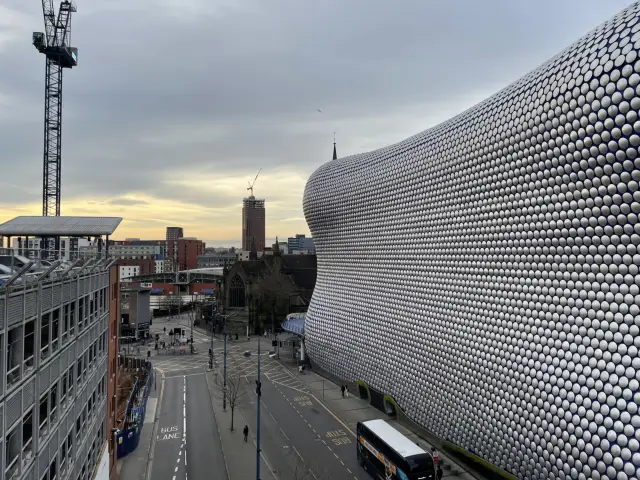 Birmingham in Bloom: A Lakeside, Parkside, and Campus Day Out