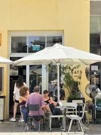 Tel Aviv: Hummus, Heatwaves & Hot People