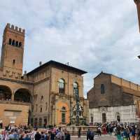 Bologna: A Tasty Journey Through Arches, Towers, and Tradition