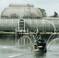 Escape the City: Kew Gardens – London’s Secret World of Green