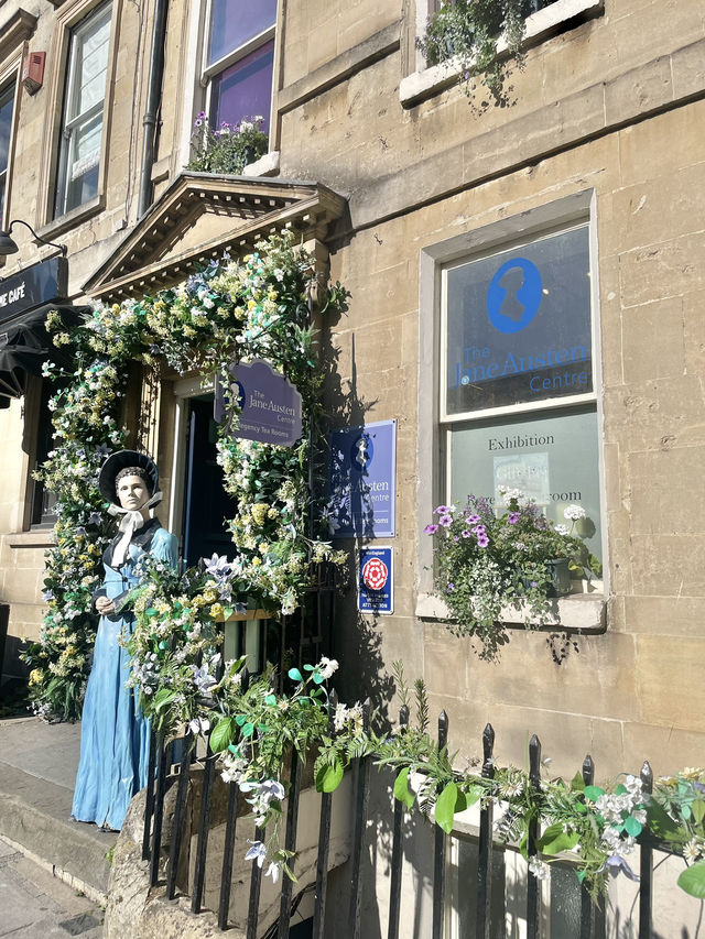 8 hours in Bath,UK.