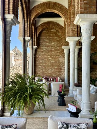 Good Food, Great Vibes