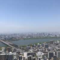 🎨充滿藝術感的大阪景點 - 梅田藍天大廈